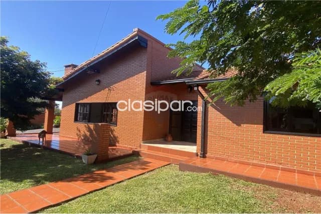 casa con piscina y amplio patio en Hohenau centro: 5 habitaciones y 4 baños, foto 2