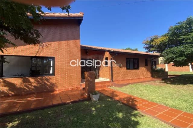 casa con piscina y amplio patio en Hohenau centro: 5 habitaciones y 4 baños, foto 4