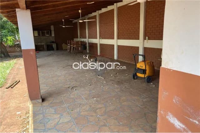 casa con salón comercial en Hohenau: 2 habitaciones y un baño, foto 4