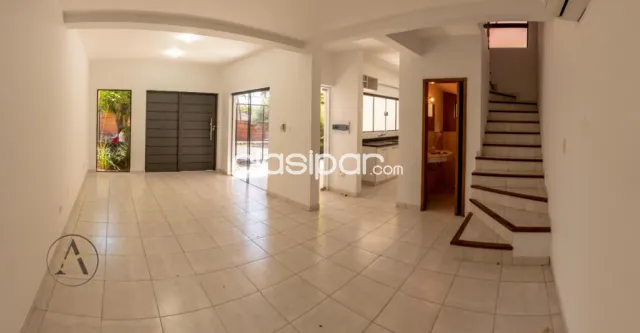 Triplex en Asunción Barrio Mburicaó — foto 3