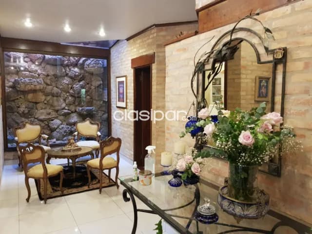 residencia en exclusivo barrio 1,050,000 USD, foto 2