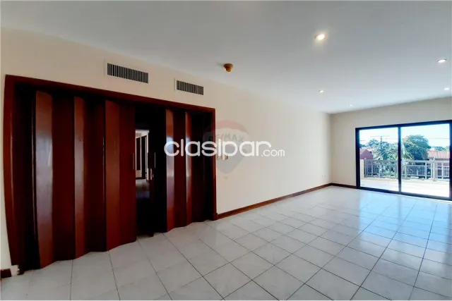 Amplio departamento en barrio Herrera 155,000 usd, foto 5