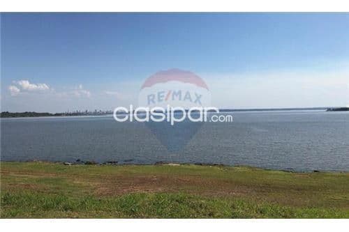 terreno de 67620 m2 sobre ruta uno, con playa privada, San Juan del Paraná