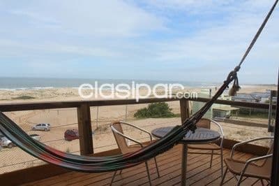 Complejo de departamentos sobre el mar en uruguay 550,000 usd