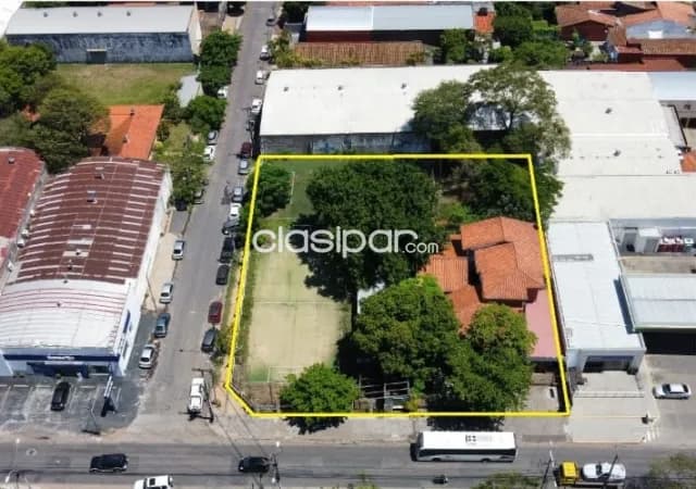 Amplia propiedad en Asunción sobre avda. Artigas cod 4505 — foto 4