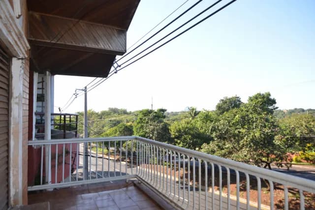 Casa sobre la super carretera de presidente franco — foto 4