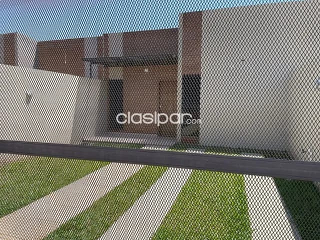 Casa tipo chalet de 3 dormitorios - Luque mora cue 208 m2, foto 5