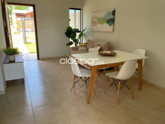 Casa tipo chalet de 3 dormitorios - Luque mora cue 208 m2, foto 2
