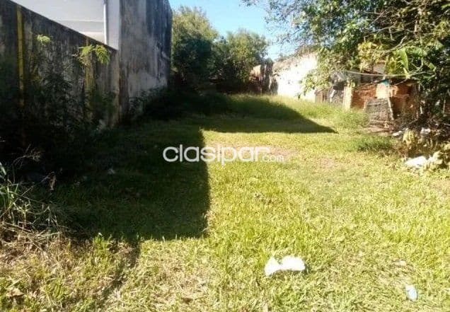Terreno en Luque barrio villa adela cod 4571