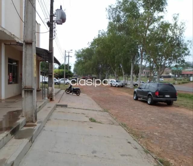 Hermosa propiedad centro ciudad de yby yau — foto 3