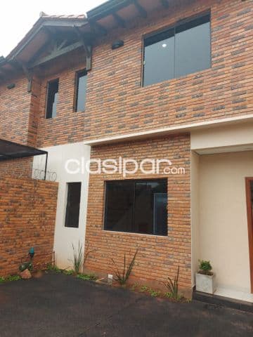 Duplex Zona Shopping Pinedo, San Lorenzo, entorno residencial!!!