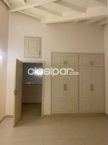 Ykua sati – goethe: Elegante residencia, 3 suites, gran jardín, quincho, piscina, foto 5