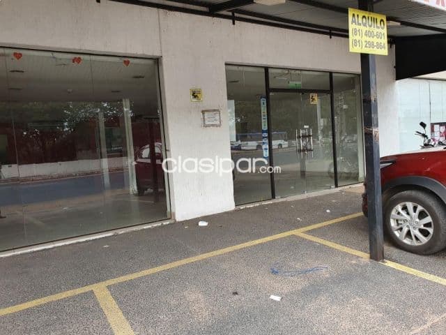 Se alquila salón comercial zona ruta transchaco, foto 1