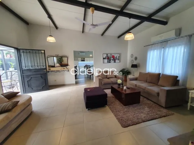 Casa en alquiler en San Bernardino — foto 3