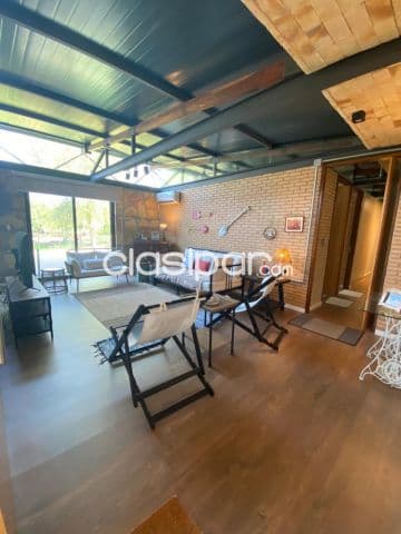 Surubií: Única! Residencia tipo loft, en pb, 3 suites, quincho, gran jardín, piscina — foto 1