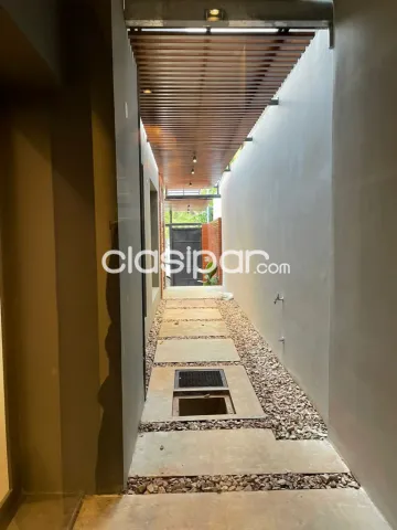 Mburucuya: Elegantes casas triplexs a estrenar, 510m2 – 3.000 usd — foto 4