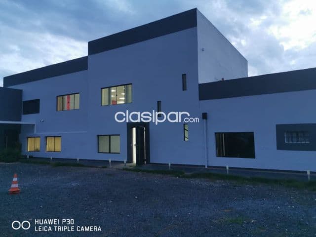 Prox. Mme. Lynch – cit: Oficinas con deposito, superficies a convenir, ofertas diversas, foto 1