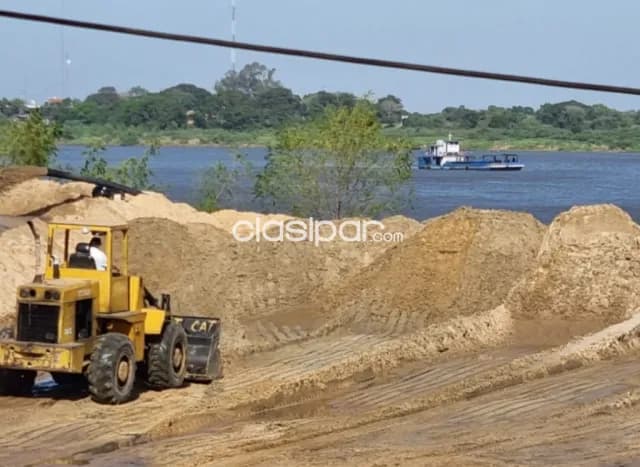 En venta propiedad (arenera en funcionamiento) al lado del puerto ita enramada!!! — foto 3