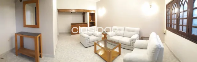 Villa Morra – prox. Wtc: Elegante duplex en alquiler, amoblado, 3 dormit, jardín, piscina, foto 3
