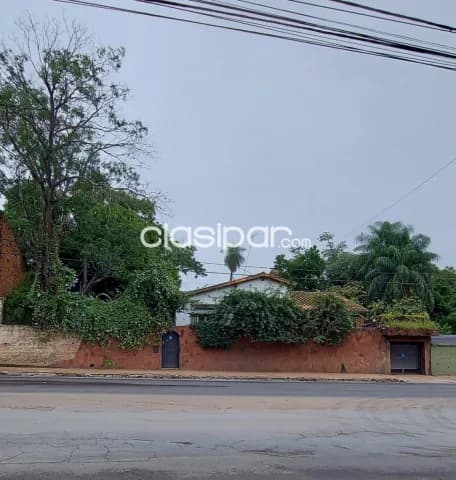 Terreno sobre Av Sacramento zona Iglesia de Trinidad 775 m2 — foto 3