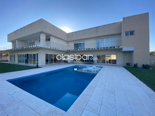 En venta hermosa y gran residencia en surubi'i — foto 4