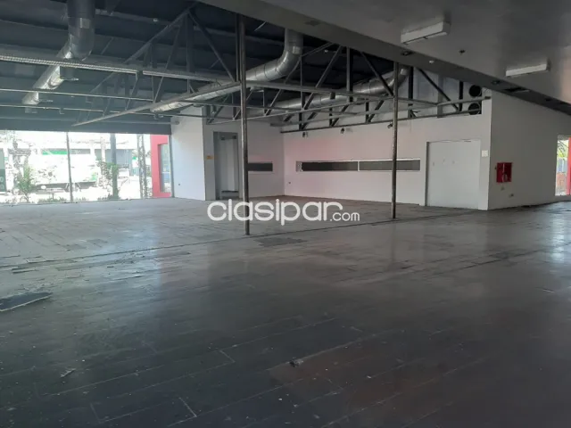 Avda. España – Recoleta: 850m2 p/ showroom, tiendas, oficinas, planta libre – 9.000 usd, foto 3