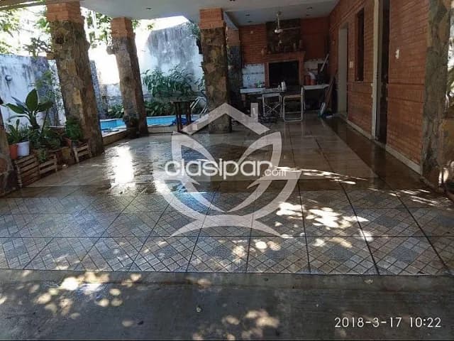 Casa de mas de 6 dormitorios en el Bo. Bernardino Caballero - Asunción, foto 4
