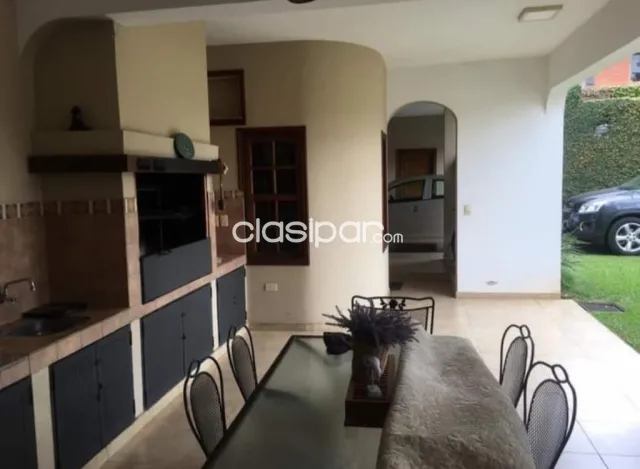 Hermosa Casa en Villa Aurelia en esquina - Asunción, foto 3