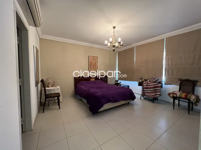 Casa de 6 dormitorios en suite en Mbachio, Lambare — foto 4