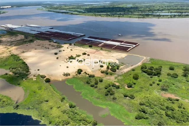 90 hectáreas sobre el Río Paraguay, ciudad de Villeta, especial para puerto, foto 4