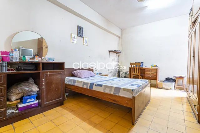 B° nazareth: Oportunidad unica!! Residencia a reciclar, 501m2, 5 dormit, 1.300.000.000 gs, foto 5