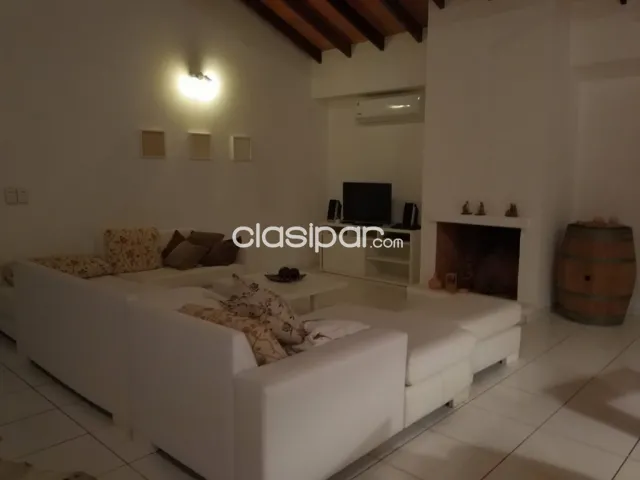 San ber 2025: Impecable residencia minimalista, amplitud total, 5 dormit, jardín, piscina, foto 5