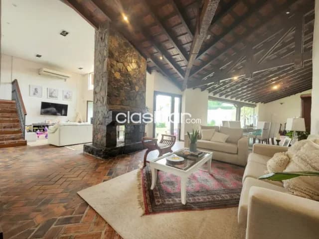 Villa Morra: Lujosa residencia en condominio, 3 dormit, gran jardín, piscina – 360.000 usd, foto 3