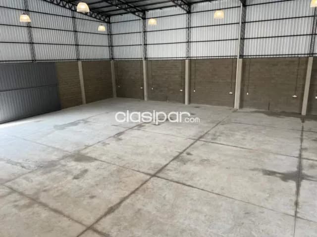 Luque – san ber: S/ asfaltado, magnifico deposito industrial, de calle a calle, oficinas — foto 2