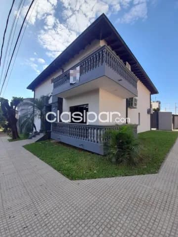 Z/ paseo Carmelitas: Confortable residencia, amplia recepción, 3 dormit, 4 garajes, foto 2