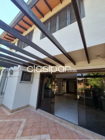 Mburucuyá: Distinguida residencia, 3 dormitorios, jardín, parrilla, 9.500.000 gs, foto 2