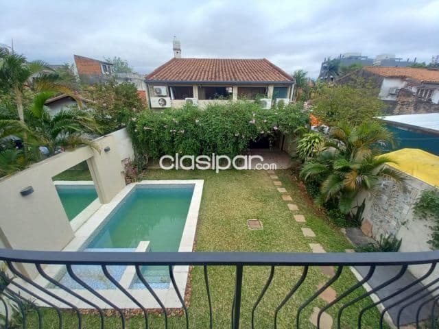 B. Jara – univ. Americana – sil: Distinguida residencia, 3 dormit, escritorio, gran jardín — foto principal