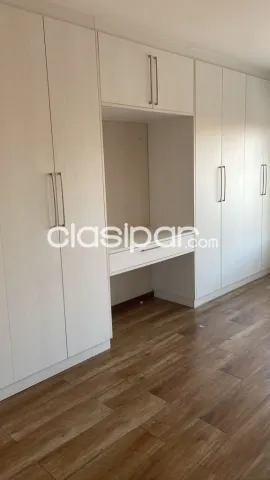 Bo Jara (avda. Venezuela – brasilia): 3 suites, equipam. Full, quincho, patio, piscina — foto 5