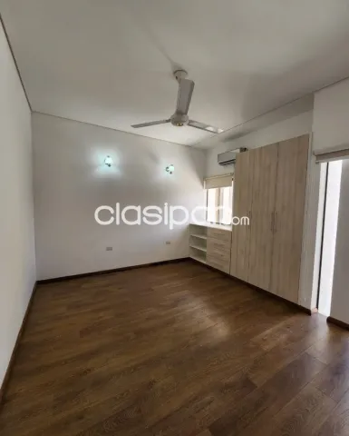 Z/ paseo la galeria – sta. Teresa: Distinguido duplex, 3 dormit, jardín, piscina, foto 4