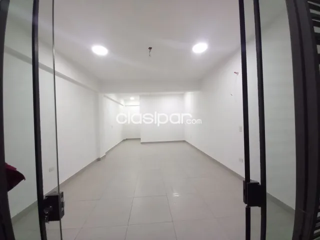 Aquilo 2 Nuevos Salones en Villa Elisa sobre Asfalto muy Concurrido, foto 5