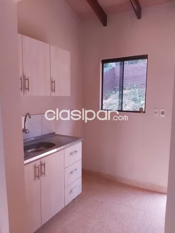 O vendo casa en Luque camino a San Bernardino cod 3320 — foto 3