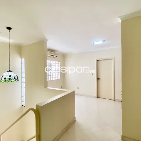 Prox. Club centenario (españa – sacramemto): Bella residencia, 315m2, 3 niveles, 3 dormit, foto 3
