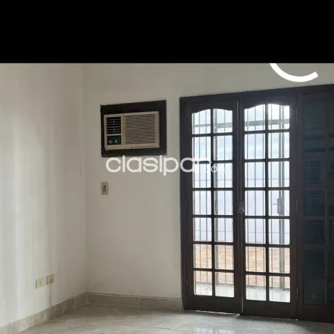 Bº Recoleta: 234 m2, residencia en venta, 3 dormit, jardín, garajes, 220.000 usd — foto 4