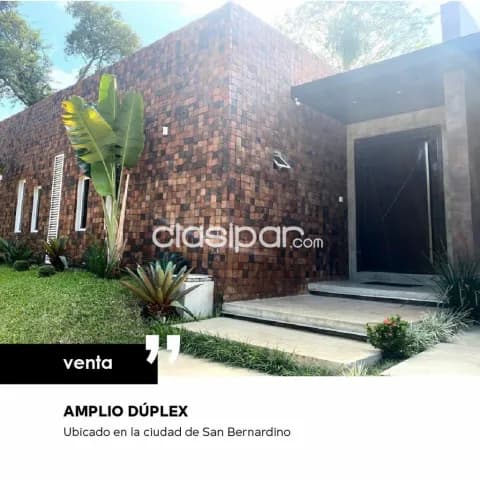 San Bernardino: Elegante duplex, 262 m2, 4 suites, jardín, piscina, 150.000 usd, foto 2
