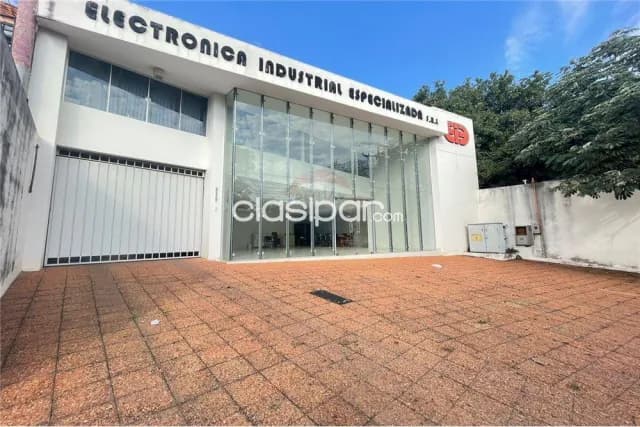 Salón Comercial y depósito en amplio terreno s/Bruno Guggiari-Lambare, foto 4