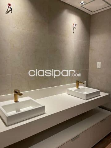 Amplio dpto a estrenar molas lópez
