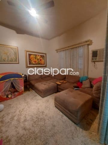 Casa en Las Mercedes toda en PB venta y alquiler