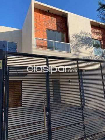 Duplex con piscina en Luque Barrio Loma Merlo