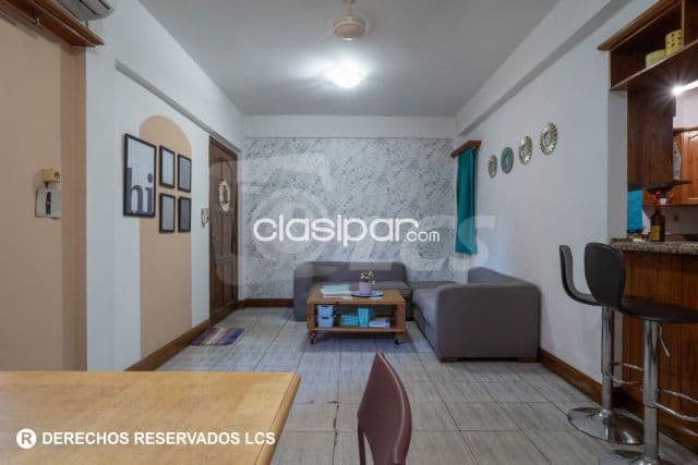 Departamento de 1 dormitorio + 1 cochera. Lambaré, zona avda. República argentina