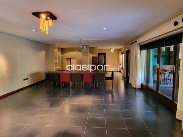 C. Centenario – mburuvicha roga: Finísima residencia de estreno, 5 dormitorios, belleza, foto 3